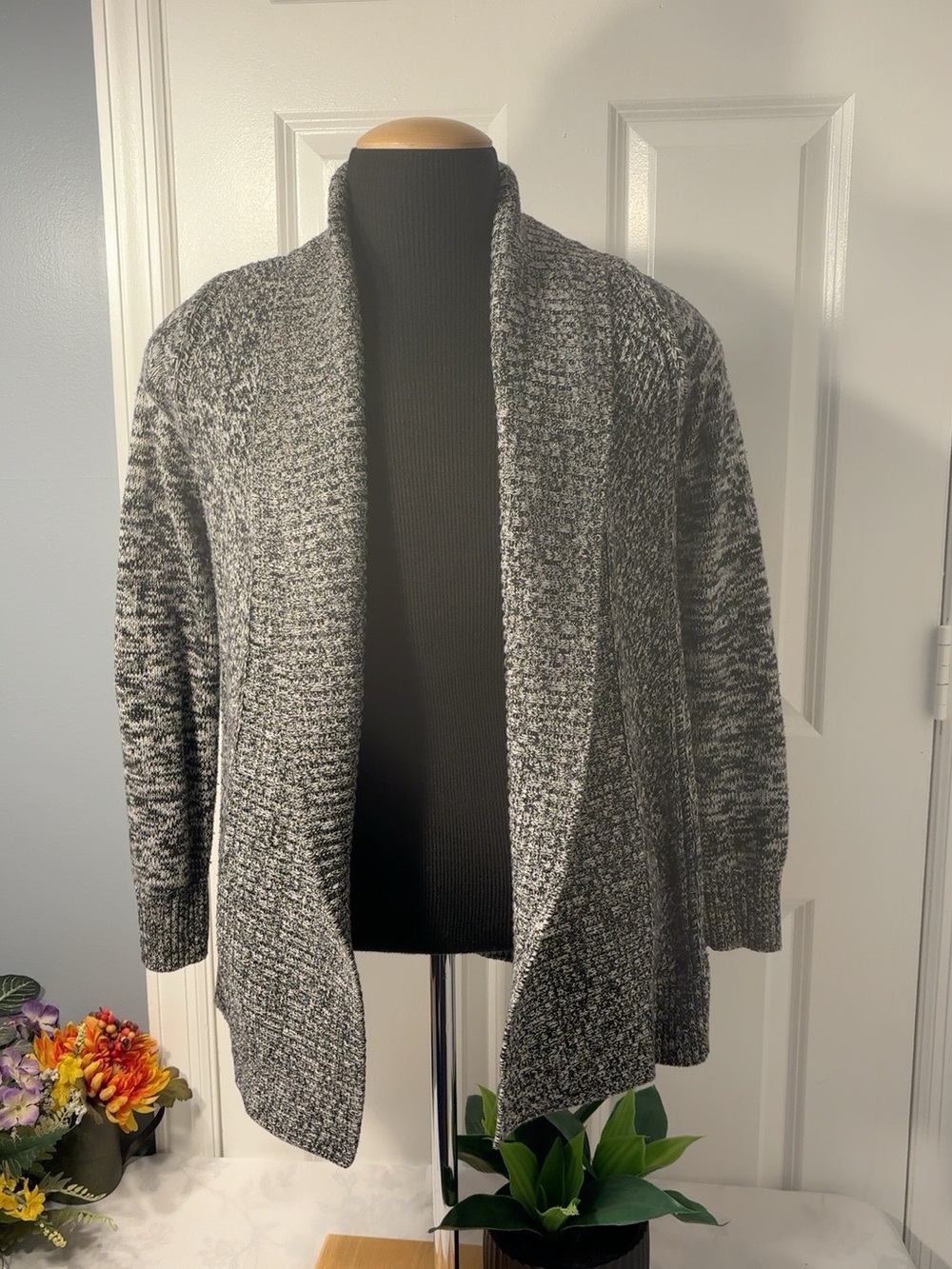 Charter Club Women’s Black & White Marled Knit Open Front Cardigan M